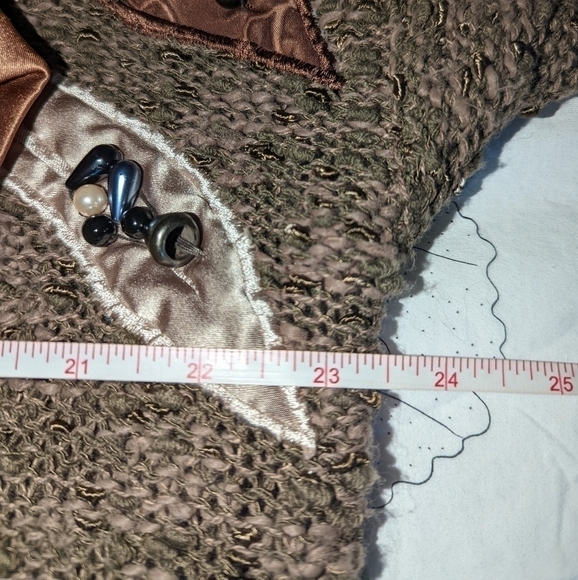 VINTAGE Brown Floral Embroidery Loose Knit Crewneck Sweater Size Extra-Large - Picture 11 of 12